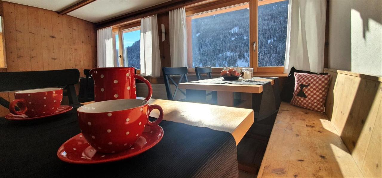 B&B Piz D'Err Tinzen Екстер'єр фото